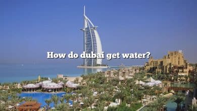 How do dubai get water?