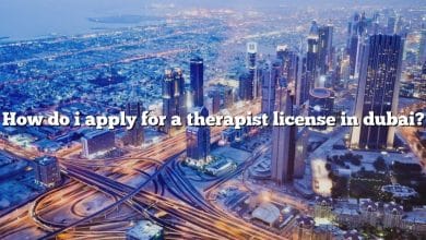 How do i apply for a therapist license in dubai?