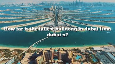 How far is the tallest buildong in dubai from dubai x?