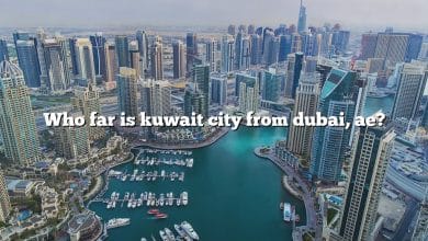 Who far is kuwait city from dubai, ae?