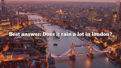 Best answer: Does it rain a lot in london?