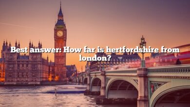 Best answer: How far is hertfordshire from london?