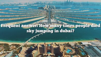 Frequent answer: How many times people died sky jumping in dubai?