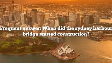 Frequent answer: When did the sydney harbour bridge started construction?