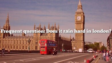 Frequent question: Does it rain hard in london?