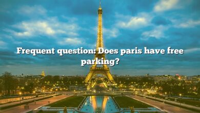 Frequent question: Does paris have free parking?