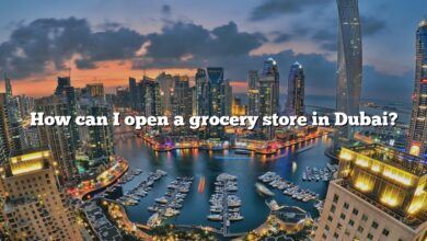 How can I open a grocery store in Dubai?