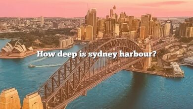 How deep is sydney harbour?