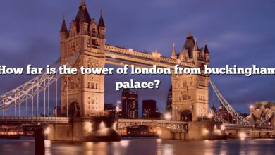 How far is the tower of london from buckingham palace?