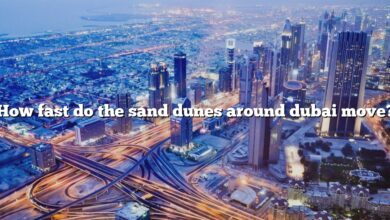How fast do the sand dunes around dubai move?