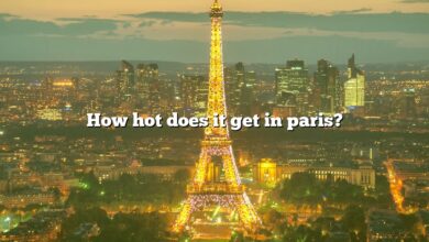 How hot does it get in paris?