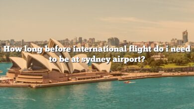 How long before international flight do i need to be at sydney airport?