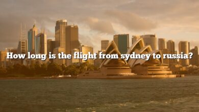 How long is the flight from sydney to russia?