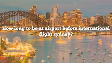 How long to be at airport before international flight sydney?