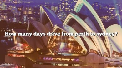 How many days drive from perth to sydney?