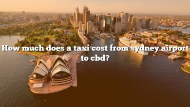 How much does a taxi cost from sydney airport to cbd?