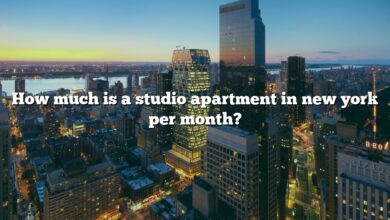 How much is a studio apartment in new york per month?