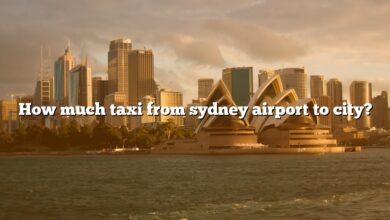 How much taxi from sydney airport to city?
