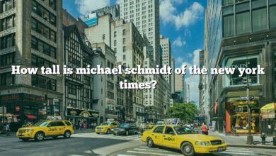 How tall is michael schmidt of the new york times?