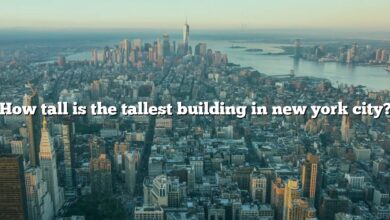 How tall is the tallest building in new york city?