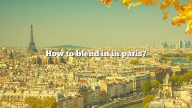 How to blend in in paris?