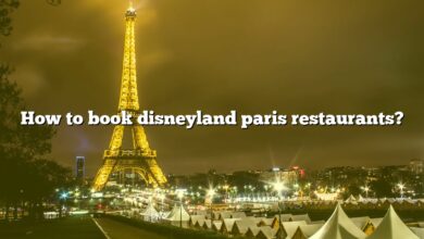 How to book disneyland paris restaurants?