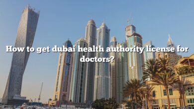 How to get dubai health authority license for doctors?