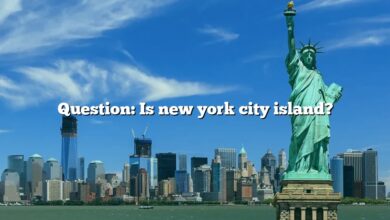Question: Is new york city island?