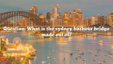 Question: What is the sydney harbour bridge made out of?