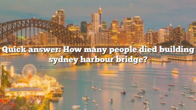 Quick answer: How many people died building sydney harbour bridge?