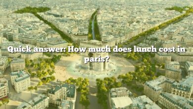 Quick answer: How much does lunch cost in paris?