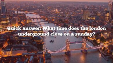 Quick answer: What time does the london underground close on a sunday?
