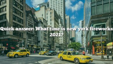 Quick answer: What time is new york fireworks 2021?