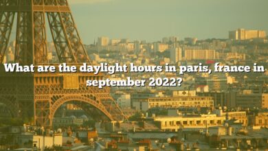 What are the daylight hours in paris, france in september 2022?