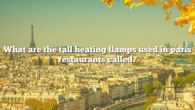 What are the tall heating llamps used in paris restaurants called?