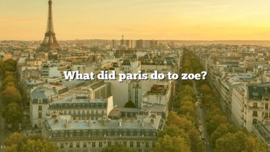 What did paris do to zoe?