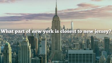 What part of new york is closest to new jersey?