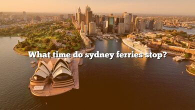 What time do sydney ferries stop?