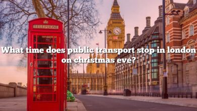 What time does public transport stop in london on christmas eve?