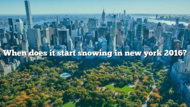 When does it start snowing in new york 2016?