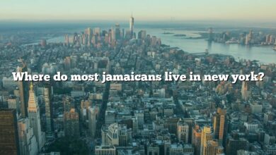 Where do most jamaicans live in new york?