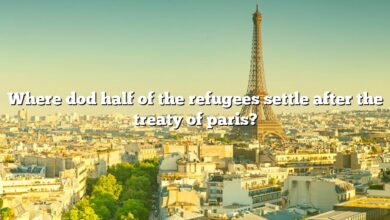 Where dod half of the refugees settle after the treaty of paris?