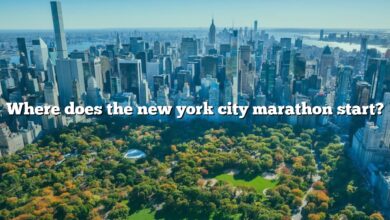 Where does the new york city marathon start?