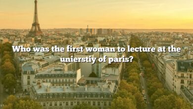 Who was the first woman to lecture at the unierstiy of paris?