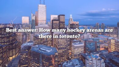 Best answer: How many hockey arenas are there in toronto?