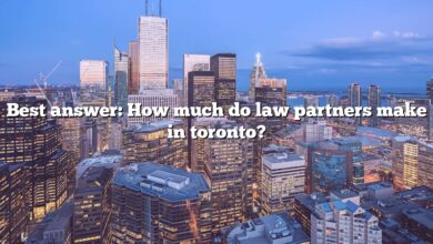Best answer: How much do law partners make in toronto?