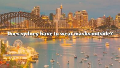 Does sydney have to wear masks outside?