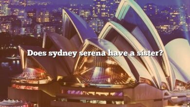 Does sydney serena have a sister?