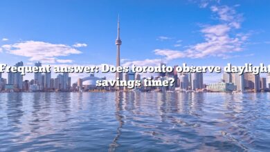 Frequent answer: Does toronto observe daylight savings time?