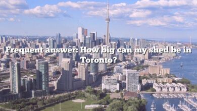 Frequent answer: How big can my shed be in Toronto?